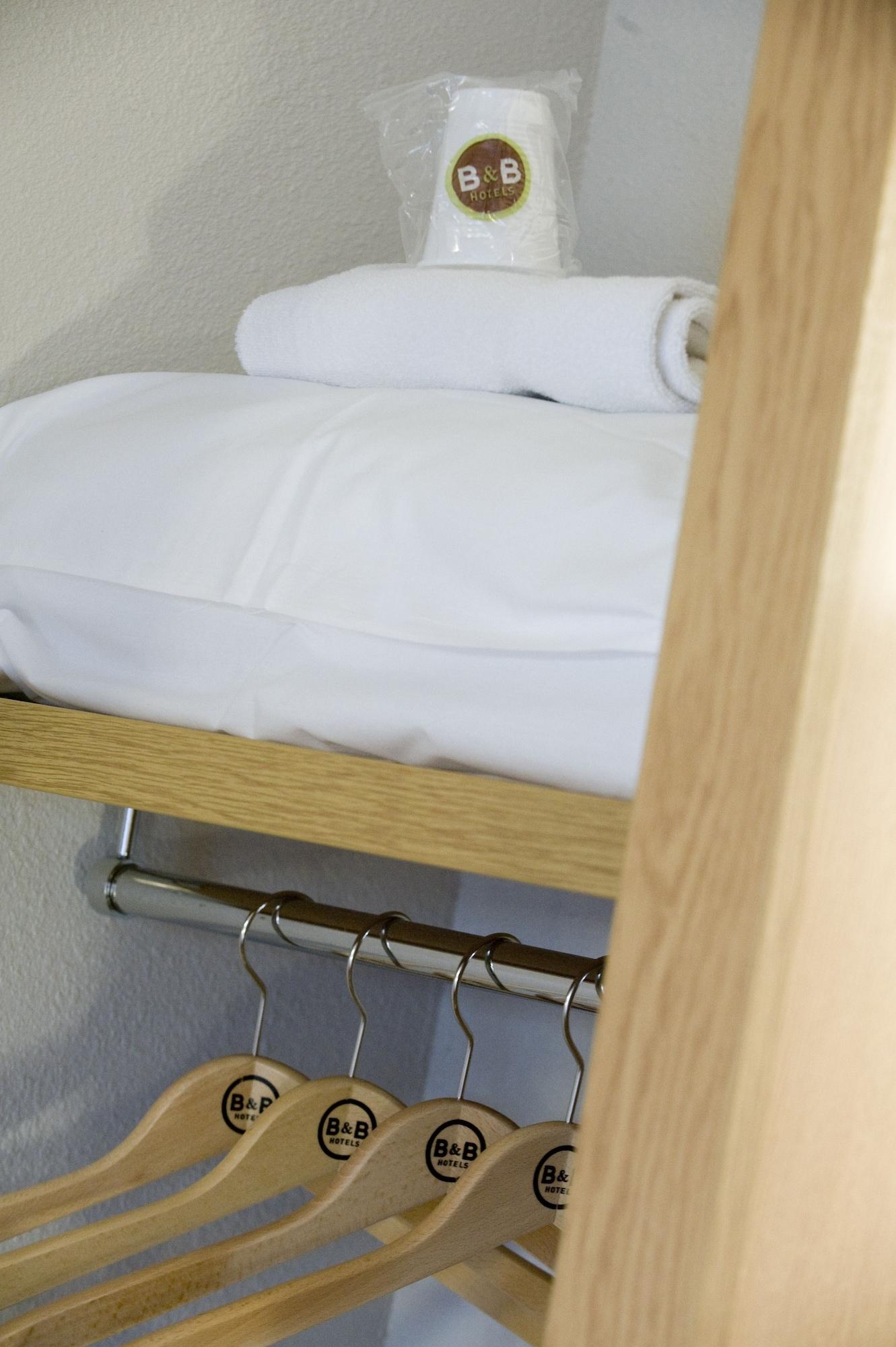 B&B Hotel Frejus Puget-Sur-Argens Dış mekan fotoğraf