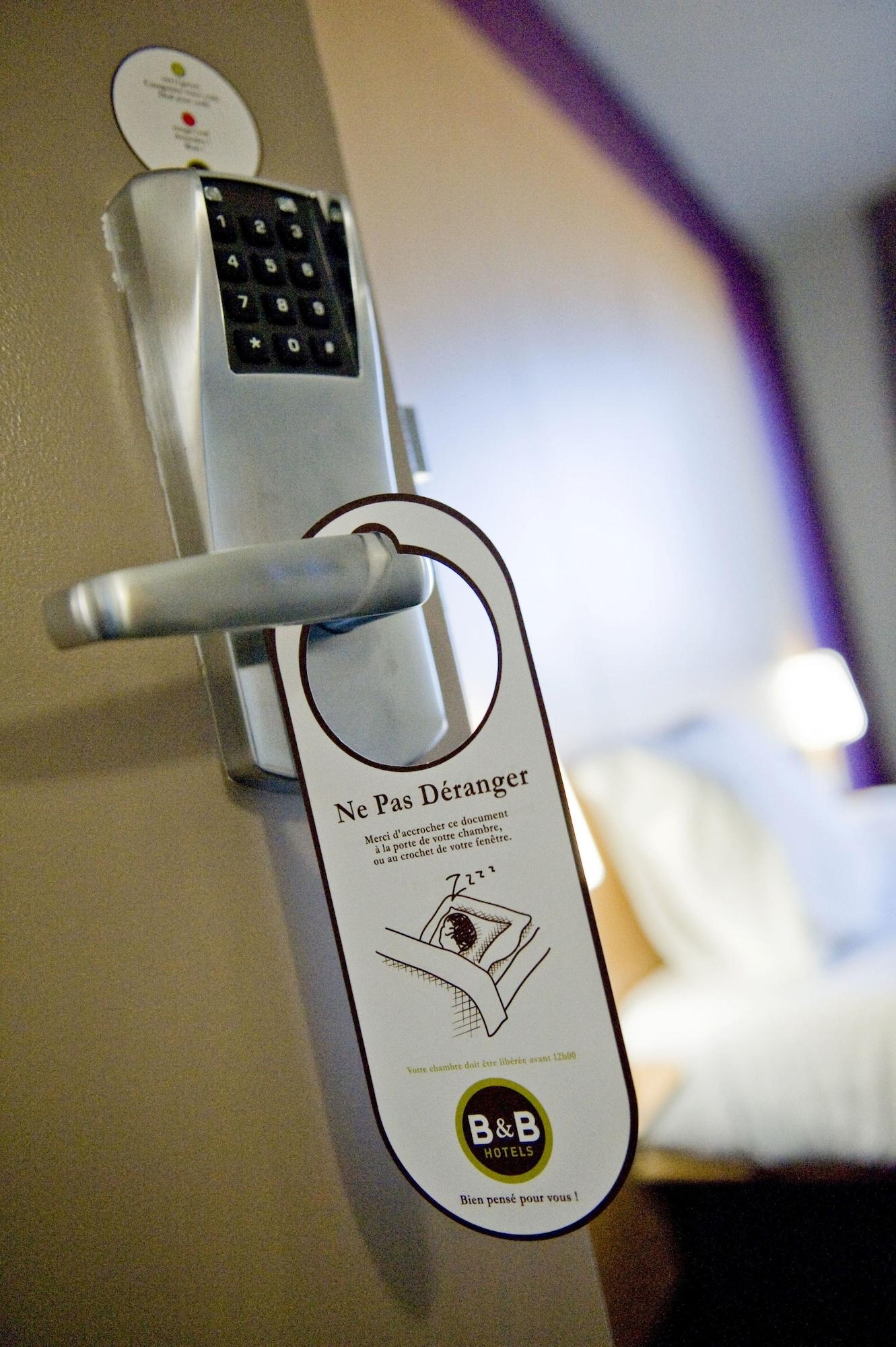B&B Hotel Frejus Puget-Sur-Argens Dış mekan fotoğraf