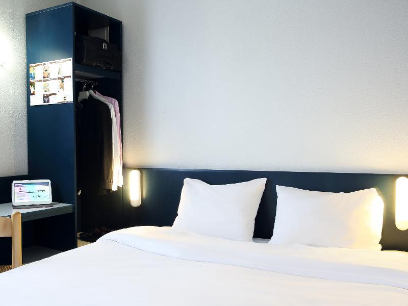 B&B Hotel Frejus Puget-Sur-Argens Dış mekan fotoğraf